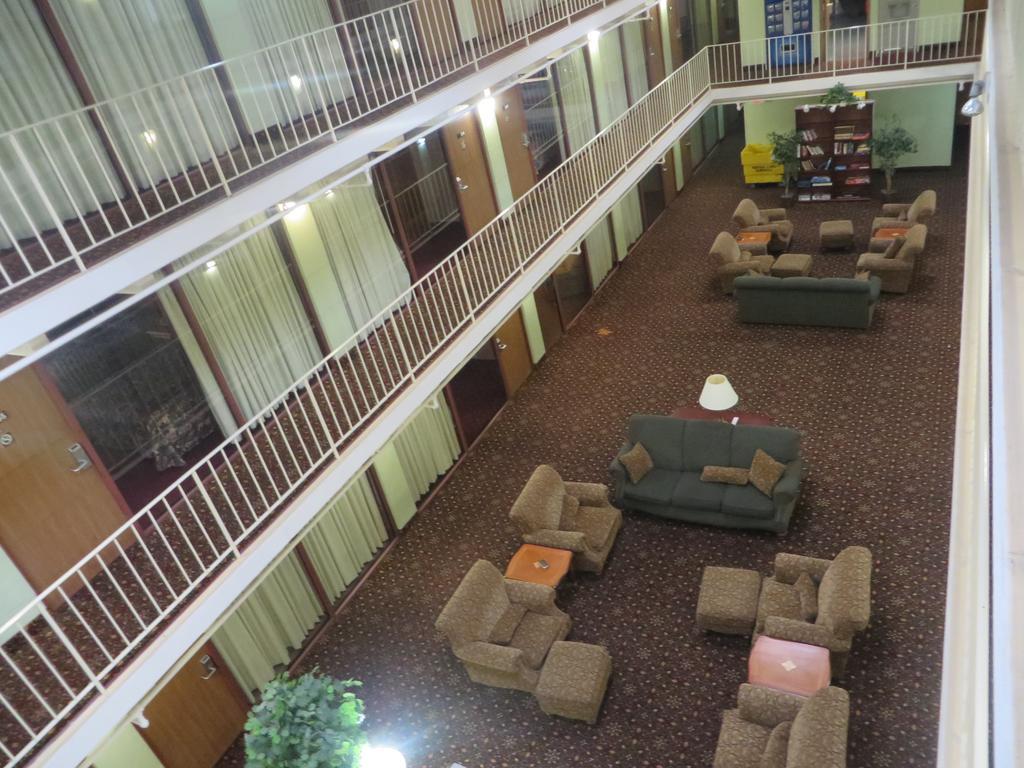 רוצ'סטר 5Th Avenue Inn & Suites מראה חיצוני תמונה