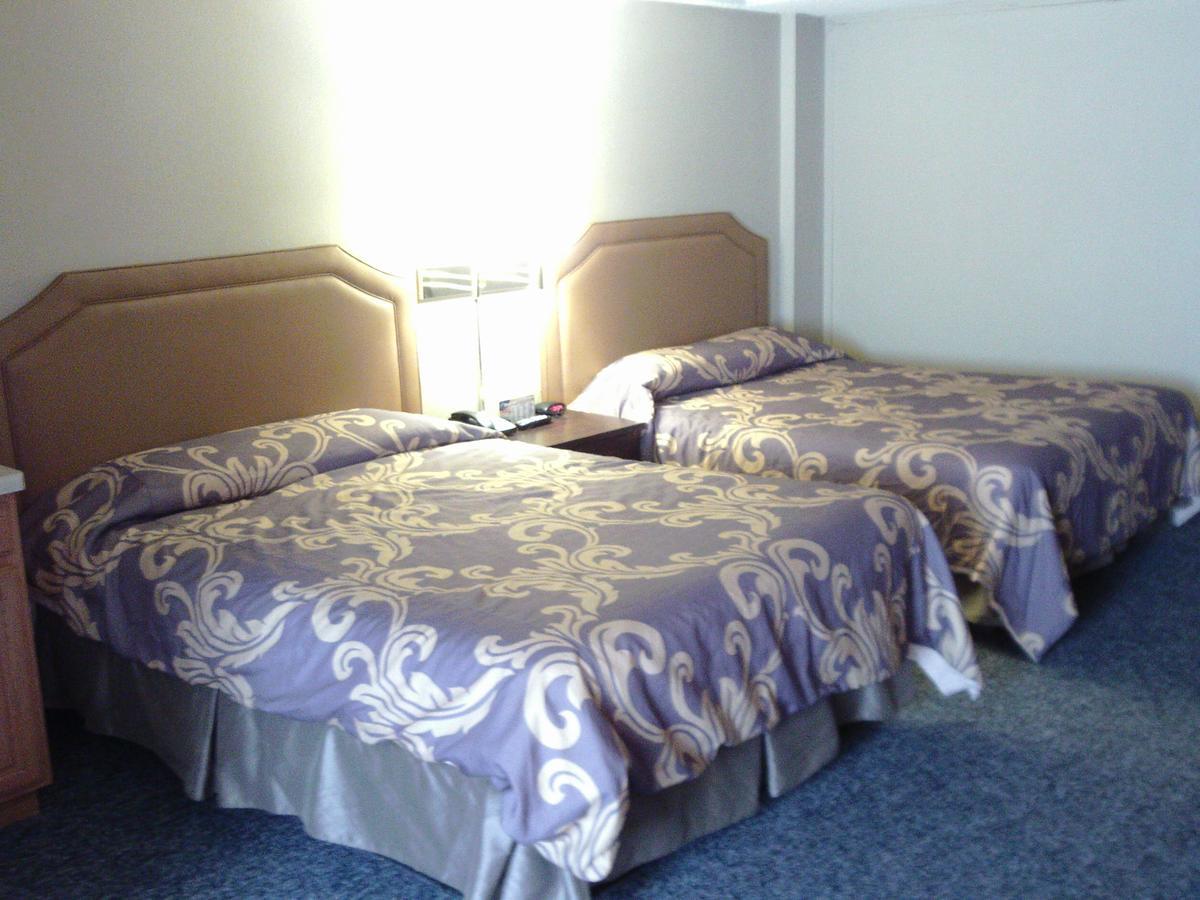 רוצ'סטר 5Th Avenue Inn & Suites מראה חיצוני תמונה