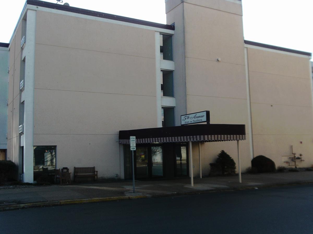 רוצ'סטר 5Th Avenue Inn & Suites מראה חיצוני תמונה